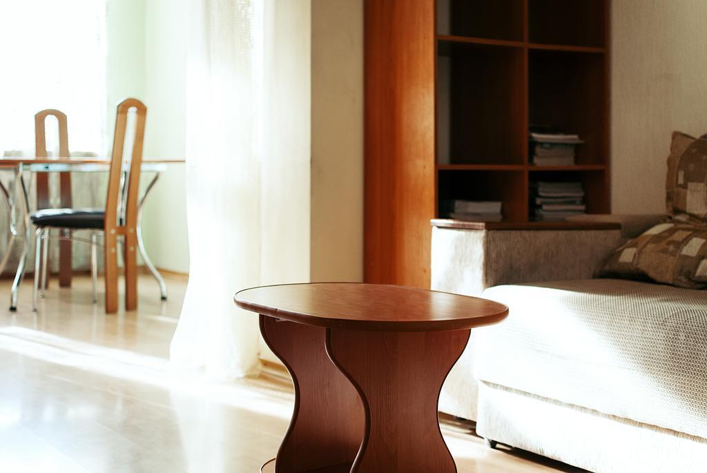 Hvylevogo Street Apartment Kharkov Luaran gambar