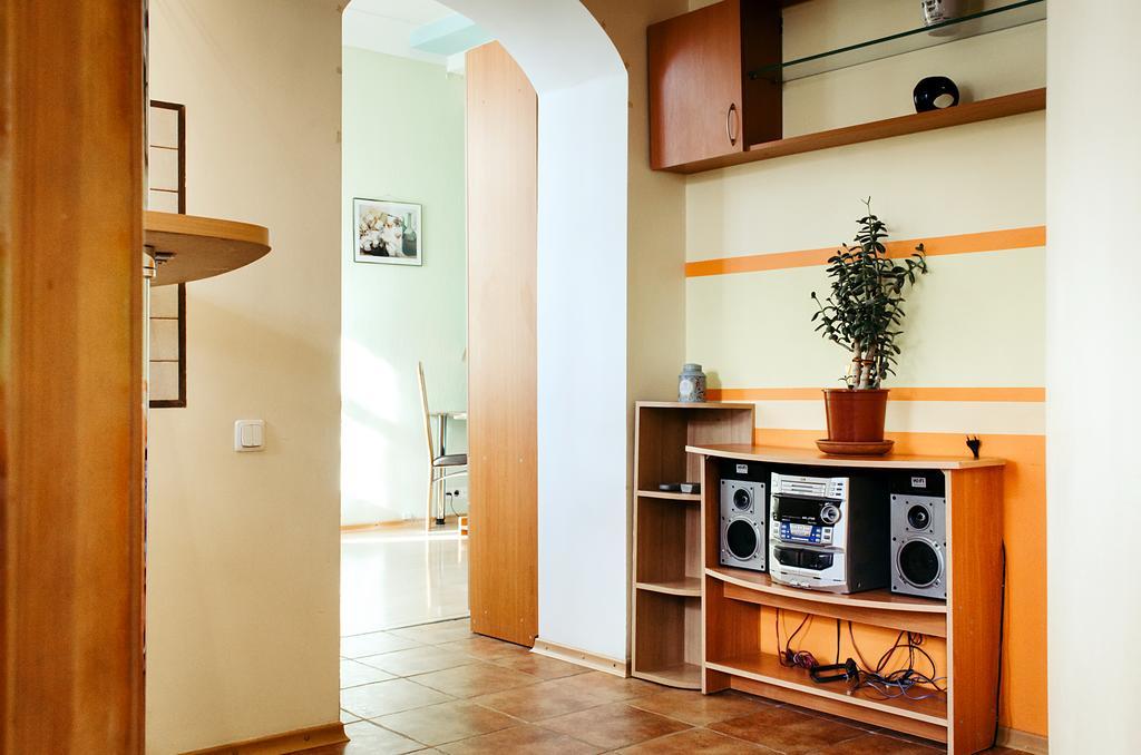 Hvylevogo Street Apartment Kharkov Luaran gambar