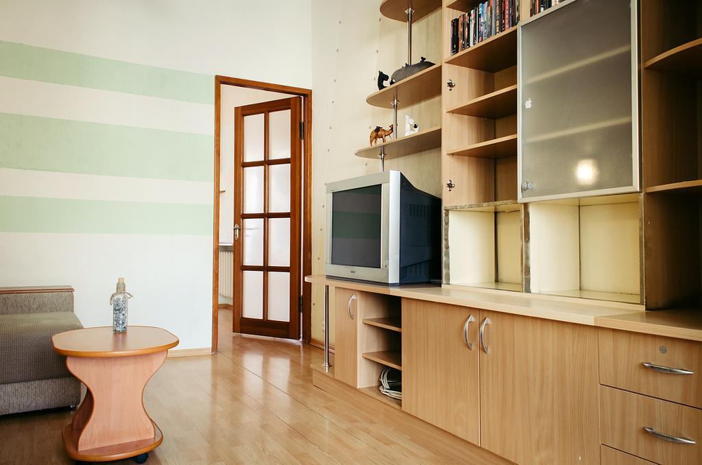 Hvylevogo Street Apartment Kharkov Luaran gambar