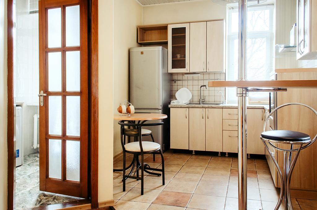 Hvylevogo Street Apartment Kharkov Luaran gambar
